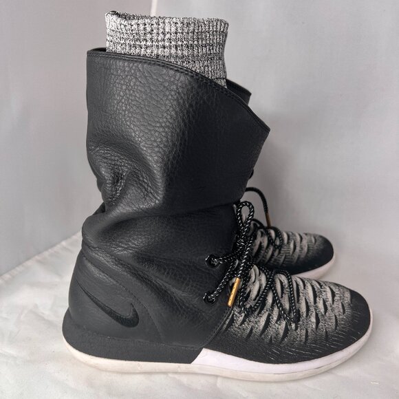 Nike Womens Roshe Two Hi Flyknit Trainers Sneakers Boots size 8 - Picture 3 of 6